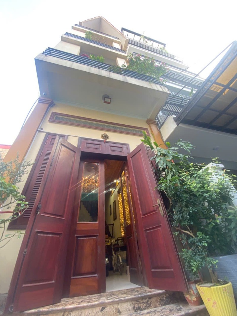  BÁN NHÀ NGỌC THỤY – LONG BIÊN - Ô TÔ VÀO NHÀ – KHU CÁN BỘ – FULL NỘI THẤT GỖ CAO CẤP - 15.48 tỷ 