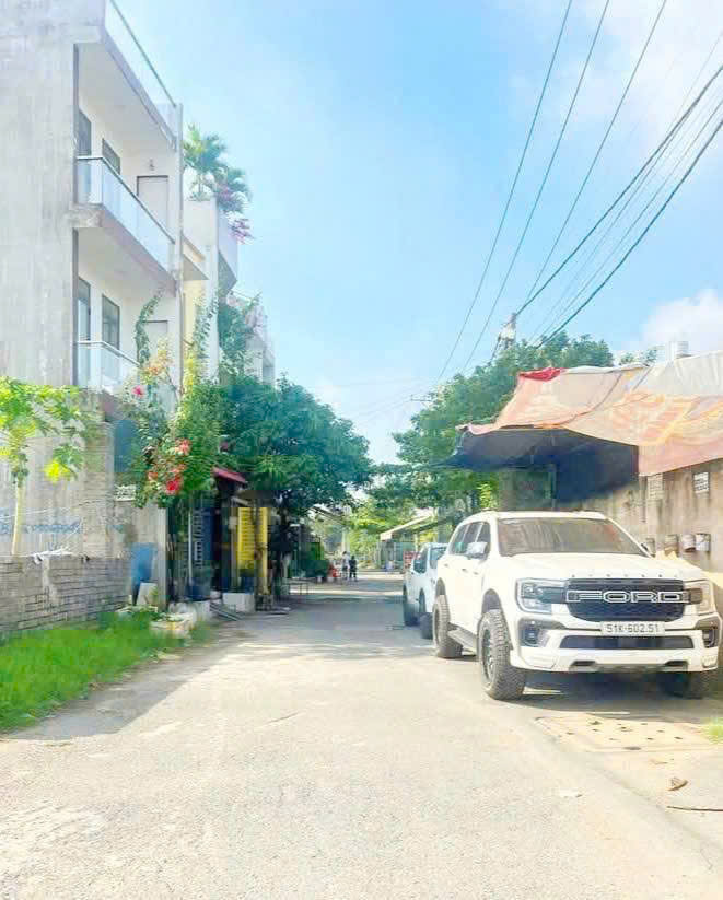  Nhà Giá Rẻ Q2-2 Tầng-Sổ Riêng-2 Mặt Thoáng--Gần Chợ-Cách Đường Lớn 100m-72M2- 5,8Tỷ 