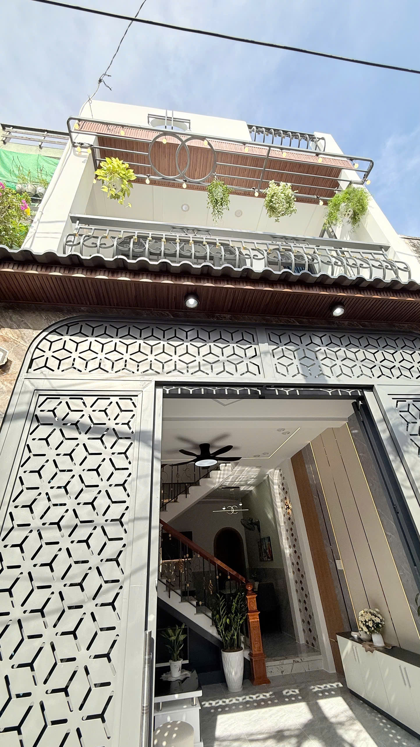  Đón Tết an cư – 50M² – 2 Tầng/3PN Ô TÔ Tận cửa– Nhỉnh 5 Tỷ TL! Có PN Trệt ! 