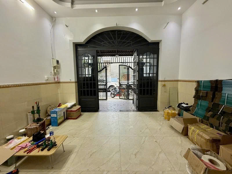  Bán nhà Hẻm 8m Phan Huy Ích, gần Trường Chinh, 5x20m, 3 Tầng - 6PN, Sổ A4, 12,8 tỷ. 