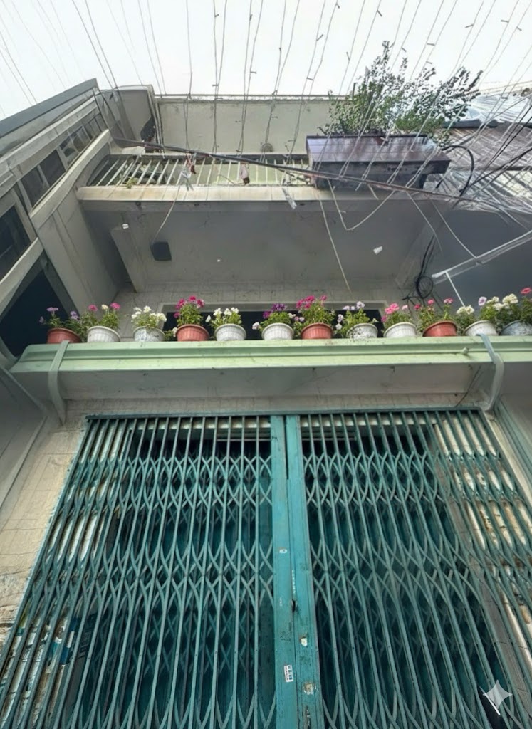  Nhà Lê Văn Sỹ - QUẬN 3 – 6 x 9 m ( 88 m2 ) – 3 Tầng - 7.6 tỷ 