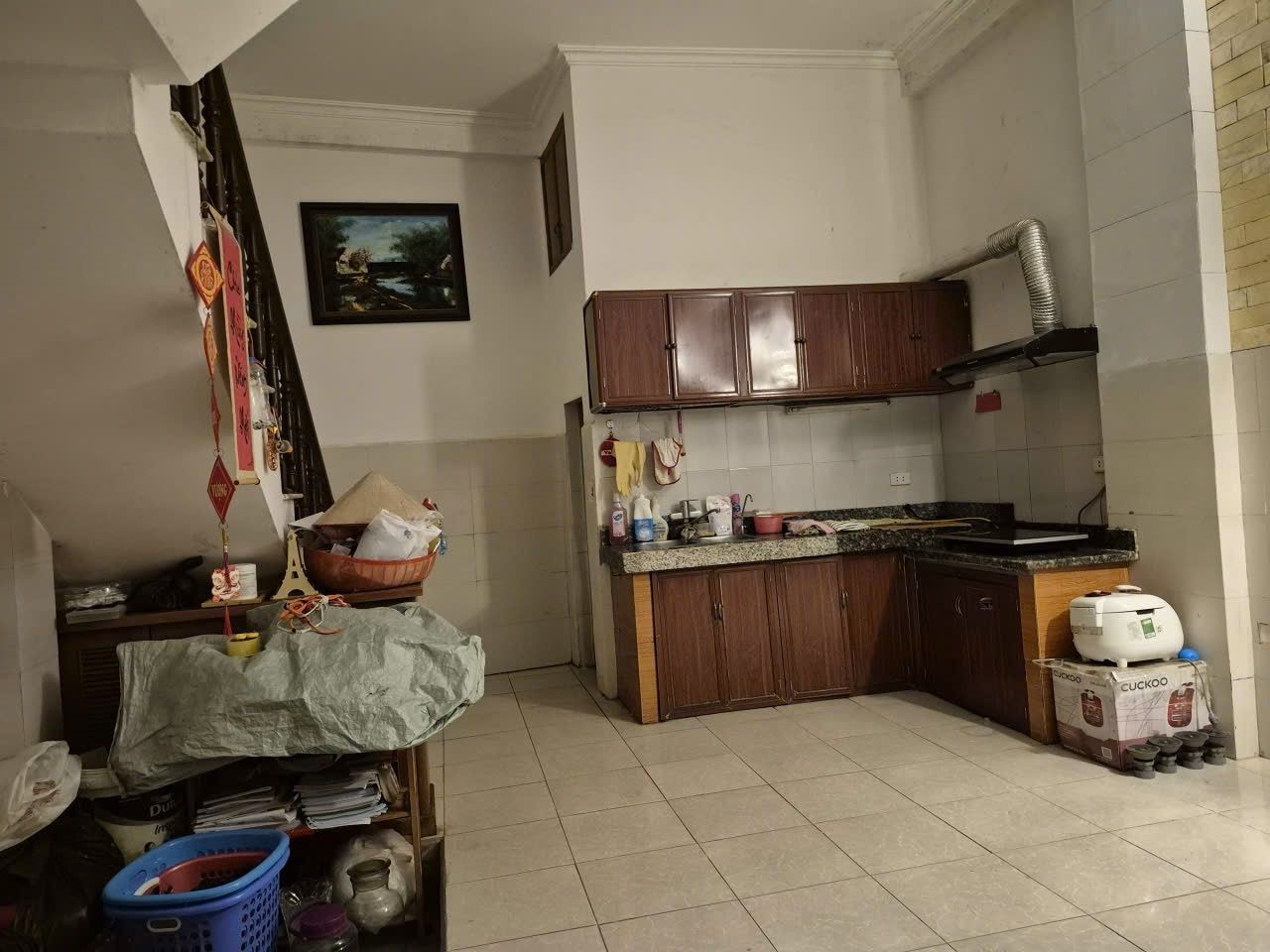  Bán Nhà Đê Trần Khát Chân 34m2. 4 tầng. mặt tiền 4.5m. giá 8.35 Tỷ Hai Bà Trưng Hà Nội 