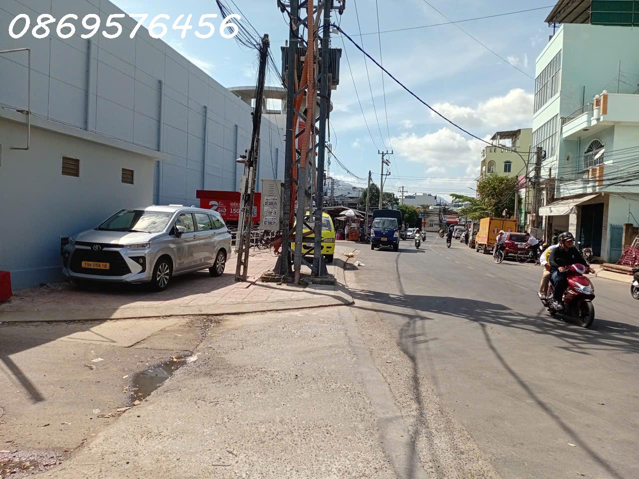  CẦN BÁN NHÀ NGAY SIÊU THỊ LOTTE NHA TRANG KHÁNH HOÀ 