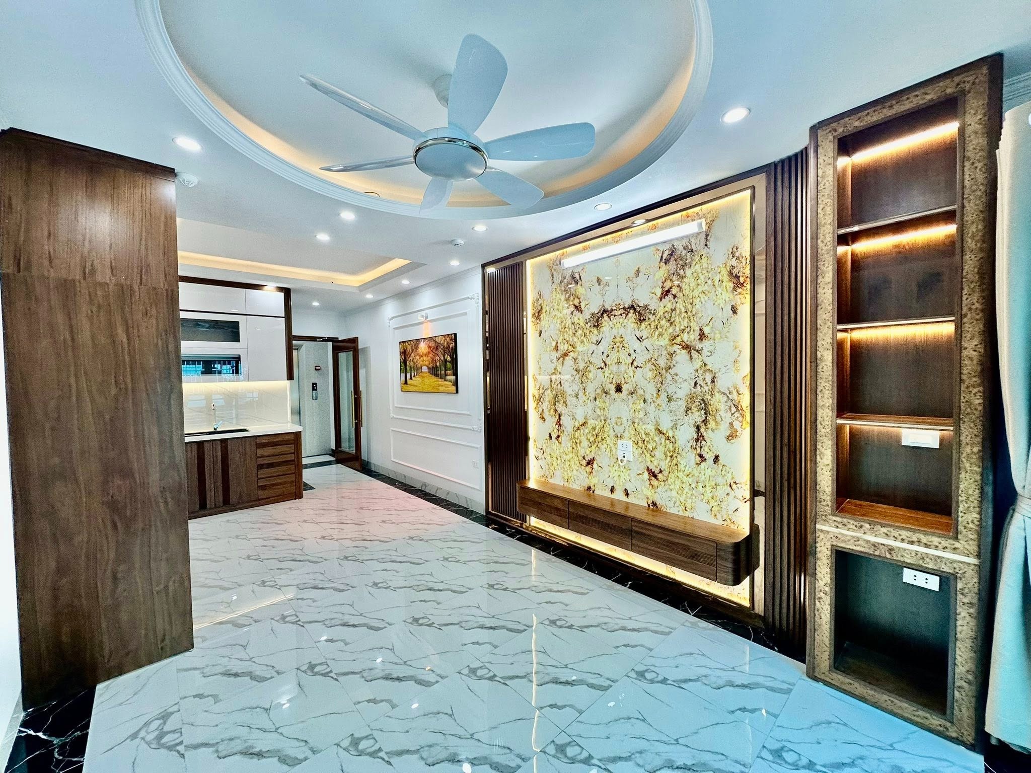  SIÊU PHẨM PHỐ ĐỒNG CỔ 39M 5T GIÁ 8,6 TỶ NHÀ ĐẸP-THOÁNG SÁNG – NGÕ THÔNG 