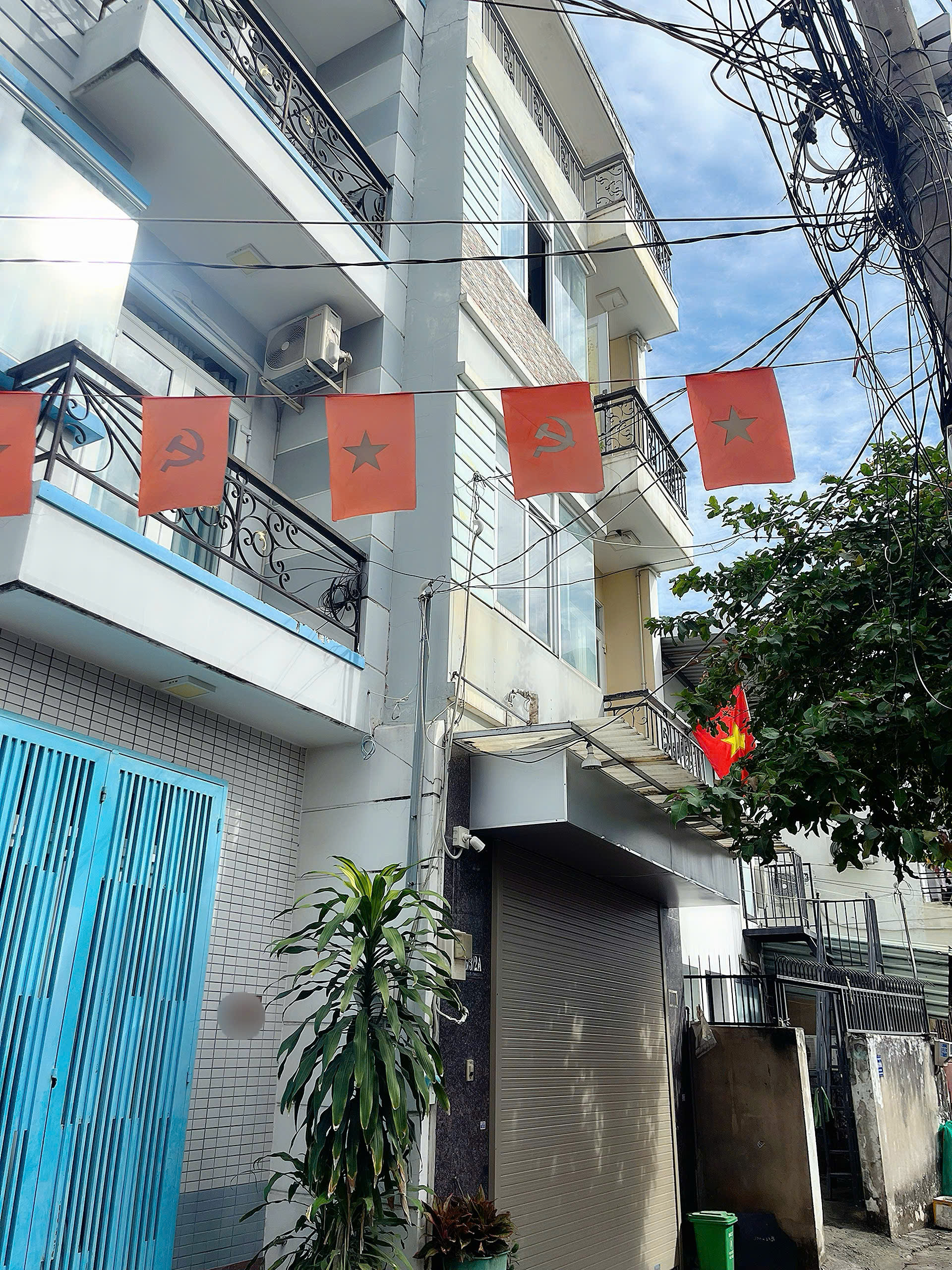  Bán Gấp Nhà 4 Tầng Nguyễn Thị Định Q2-Sổ Riêng--HXH-Gần Chợ-An Ninh-7,2 tỷ 