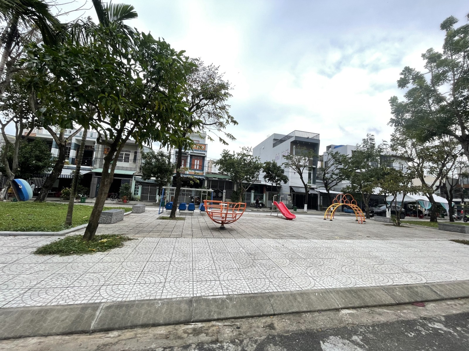  Bán đất tặng nhà cấp 4,  Cổ Mân 9 Sơn Trà 86m² giá 6 tỷ, gần công viên 