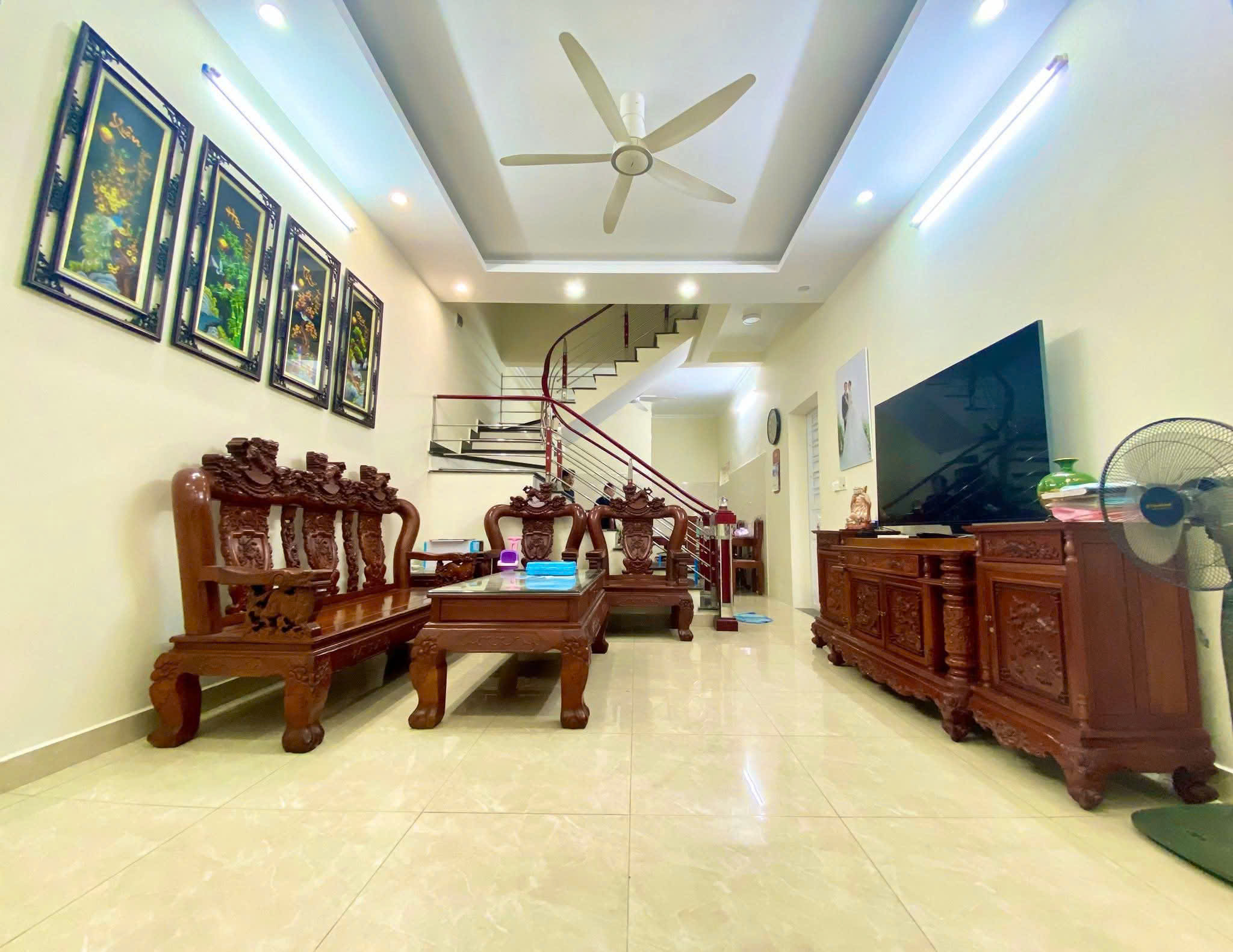  BÁN GẤP NHÀ 3 TẦNG ĐỘC LẬP - LÔ GÓC 2 MẶT NGÕ THOÁNG MÁT - ĐẰNG HẢI, HẢI AN, HẢI PHÒNG ???? Vị trí VÀNG, Khu vực AN NINH, Dân trí cao! 