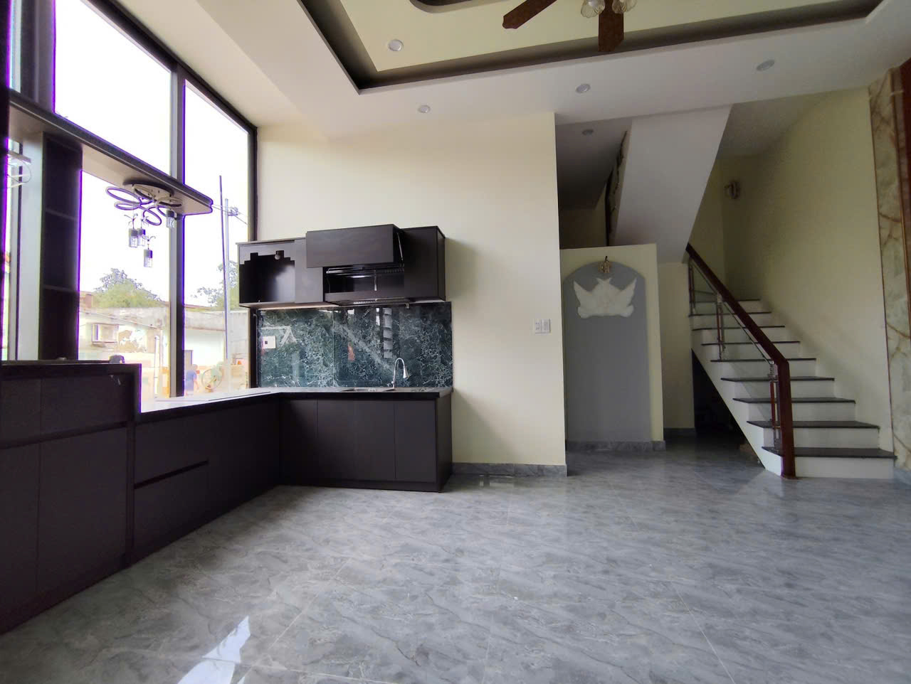  ???? NHÀ XÂY MỚI 100% – TÔN ĐẢN – CĂN GÓC CỰC THOÁNG 