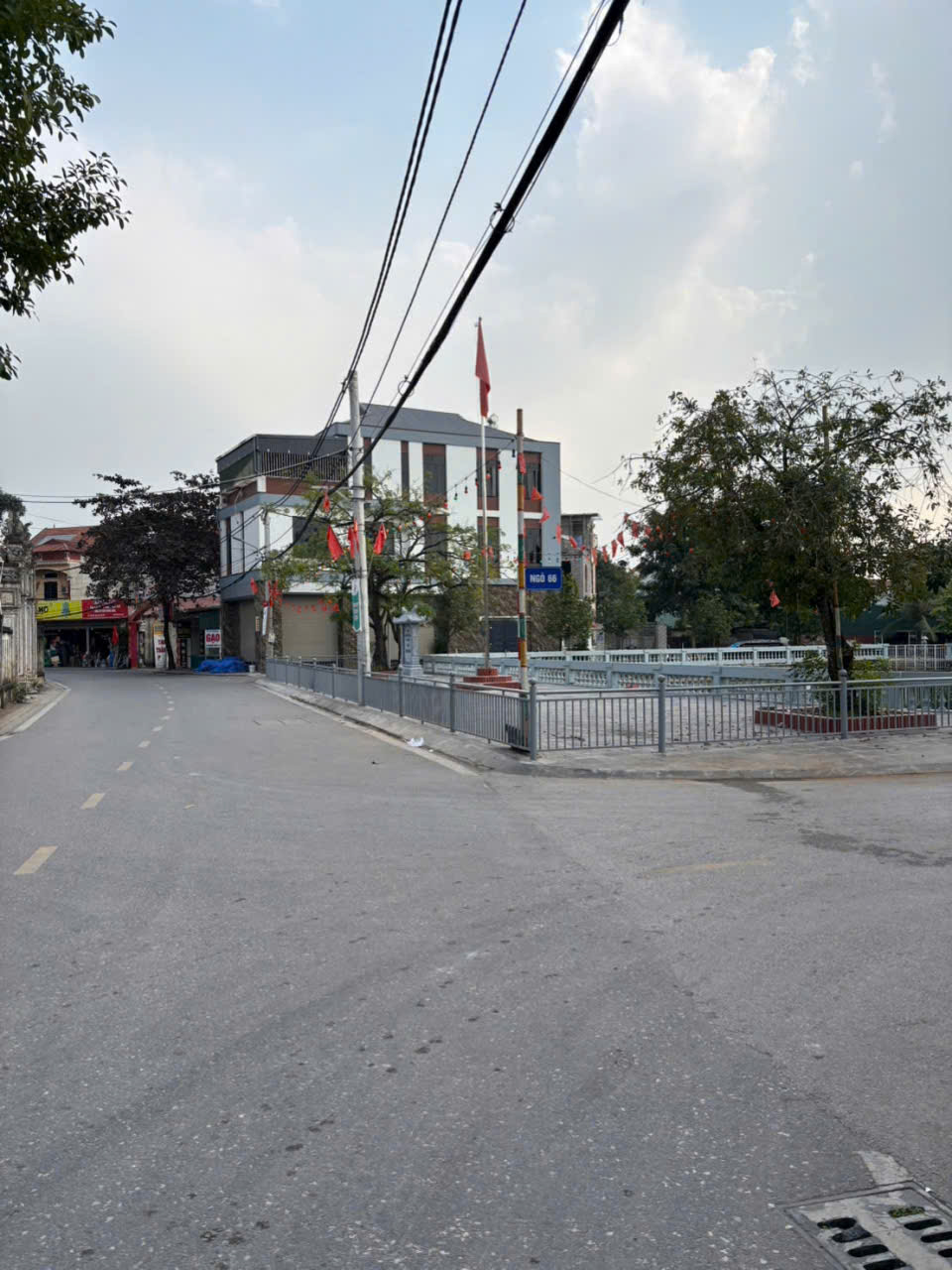  Nhanh Tay Sở Hữu Lô Đất Đẹp Còn Sót Đường Trục Chính Ngọc Động, Đa Tốn 36m2 Với Chỉ Giá 6 tỷ 