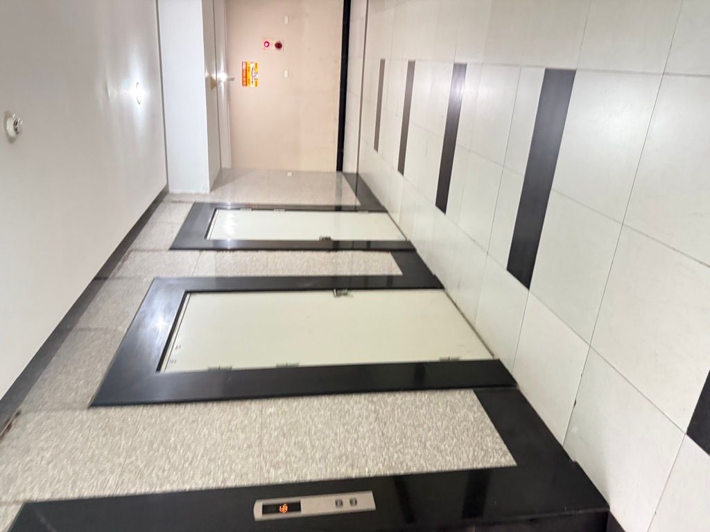  CĂN HỘ CC CAO CẤP -FULL NỘI THẤT– VIEW CẦU NHẬT TÂN – HÀNG XÓM SUNSHINE RIVERSIDE _ 134M2 