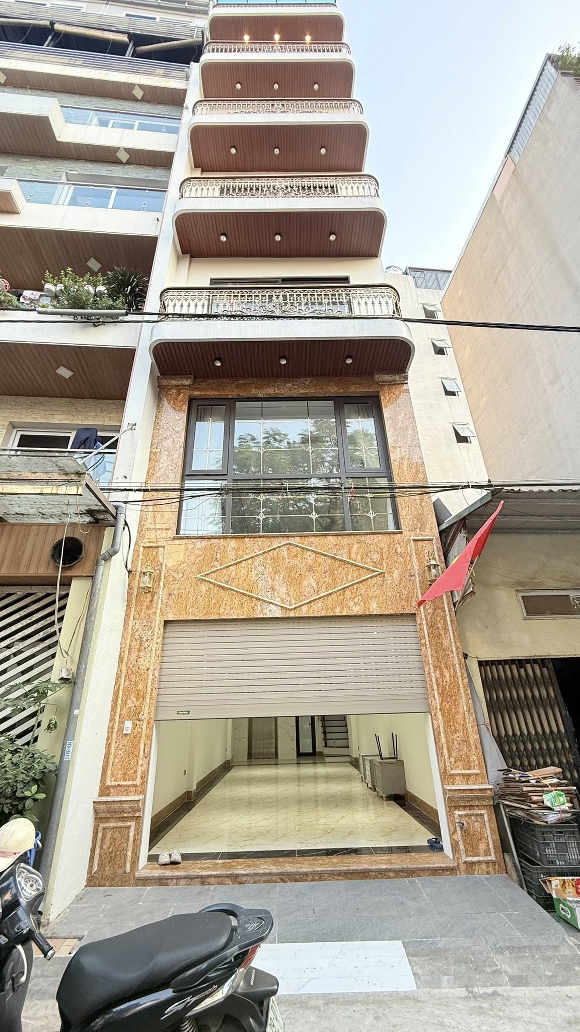  PHỐ NGỌC LÂM 55M2 7T PHỐ NGỌC LÂM, Ô TÔ TRÁNH,  KINH DOANH, FULL NỘI THẤT - CHỈ 2X TỶ 