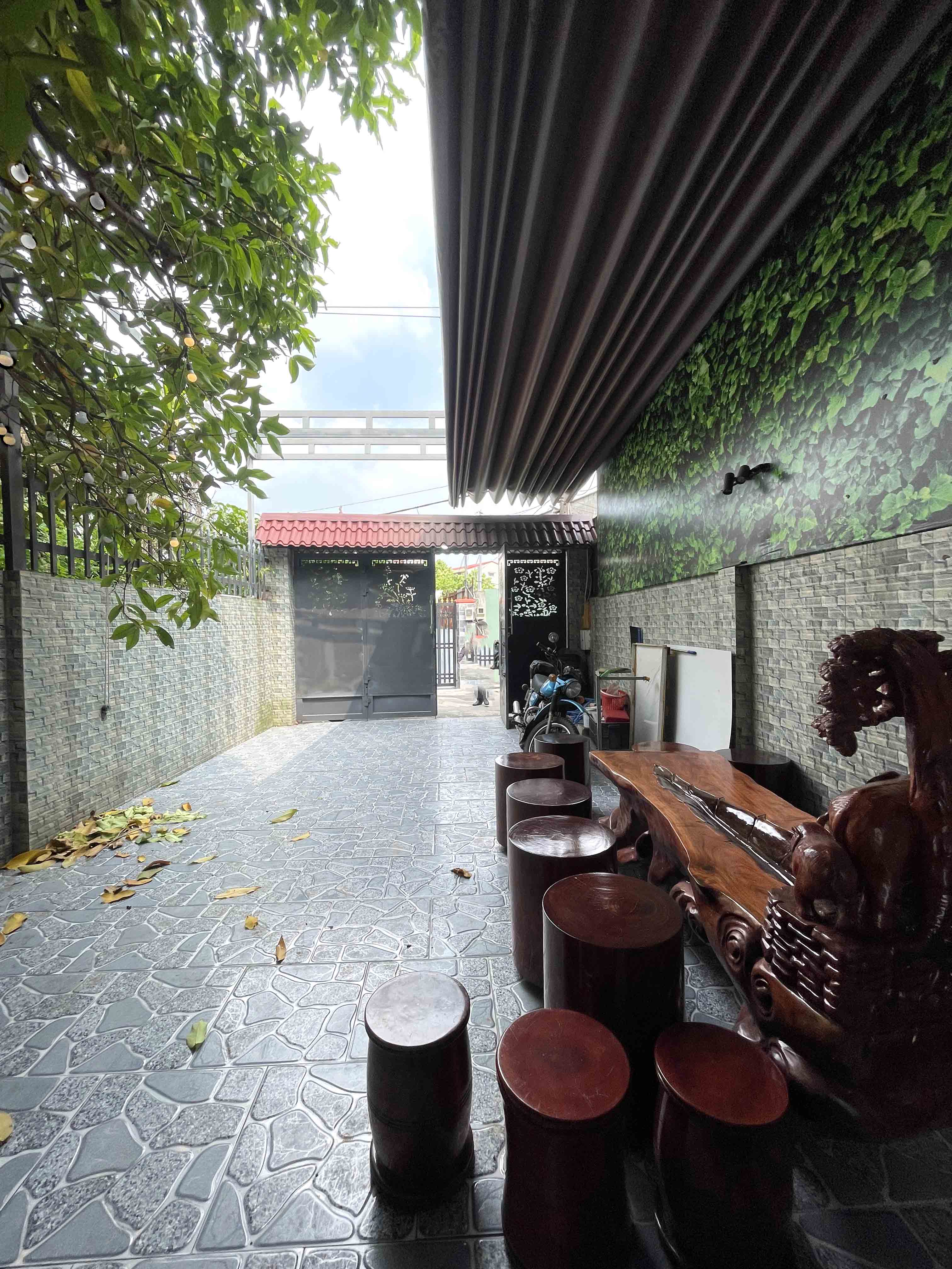  Bán Nhà Bình Chiểu Gần Nhà Thờ Khiết Tâm – 136m² – Xe Hơi Ngủ Trong Sân – Giá 3.5 Tỷ 