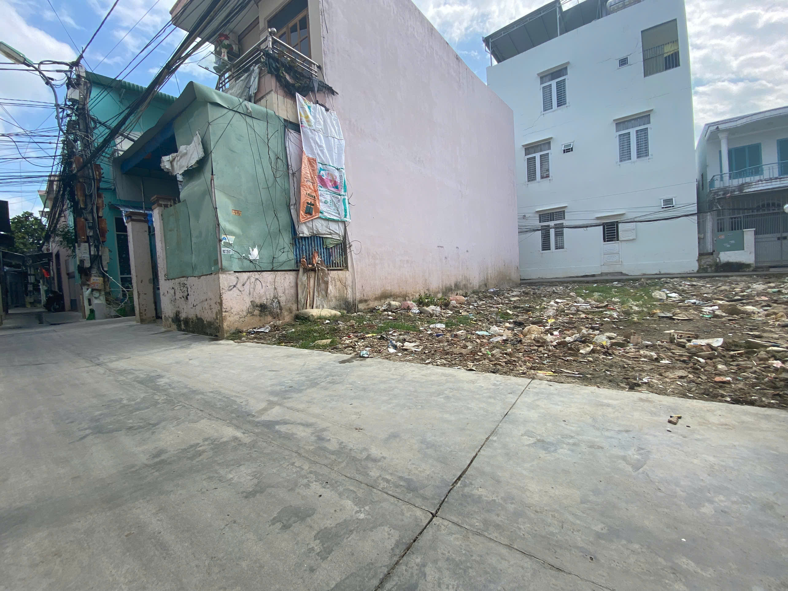  Bán đất 2 mặt tiền hẻm Hương Lộ Ngọc Hiệp – 56,7m² – gần chợ Phương Sài – giá 2,2 tỷ 