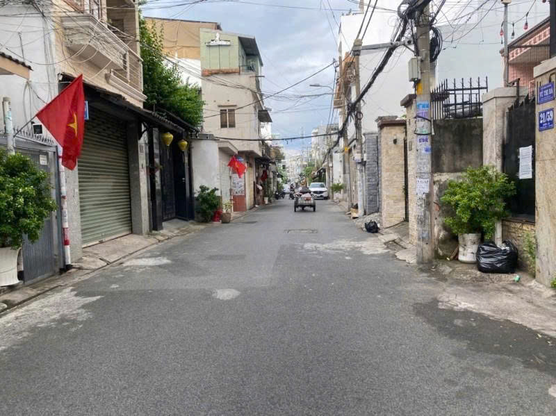  Bán nhà Biệt thự HXH 8m Phú Thọ Hòa - thông qua Vườn Lài, 5x15m, 2 Tầng - 2PN, 9,7 tỷ. 