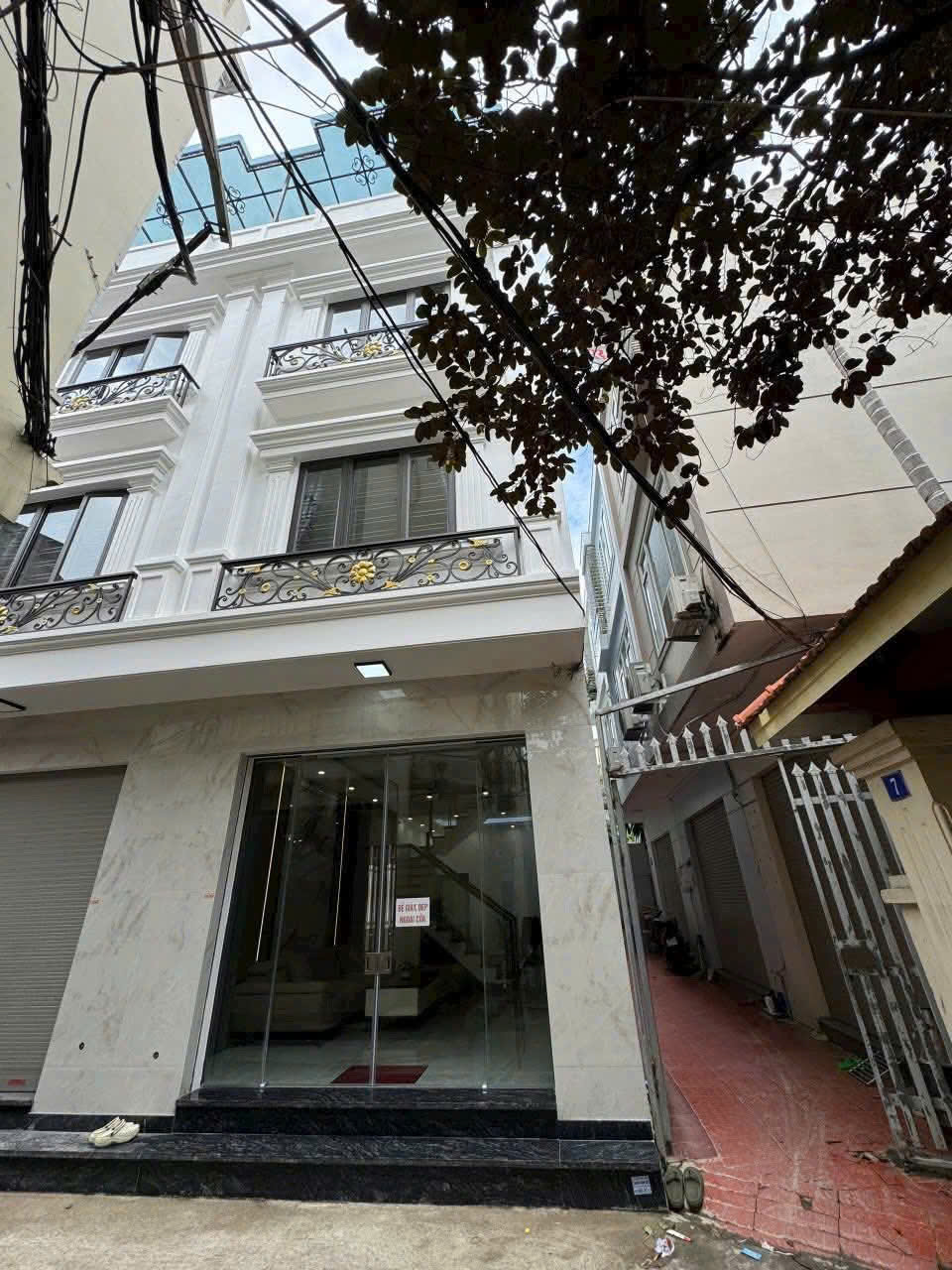  Bán nhà Thiên Lôi, 42m 4 tầng, mặt ngõ cực nông - Lô góc - giá 4.15 tỉ 