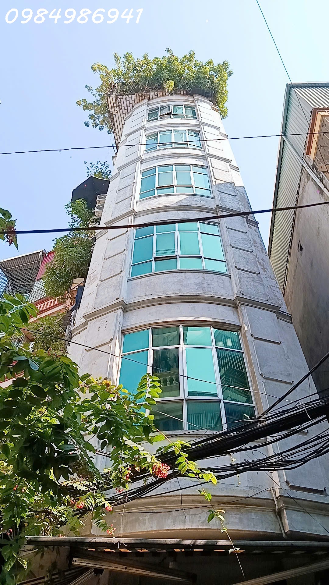  HIẾM NHÀ BÁN  - MẶT NGÕ  THAI HÀ - Ô TÔ ĐỖ CỬA – 13 PHÒNG KHÉP KÍN - DÒNG TIỀN KHỦNG - GIÁ ĐẦU TƯ. 