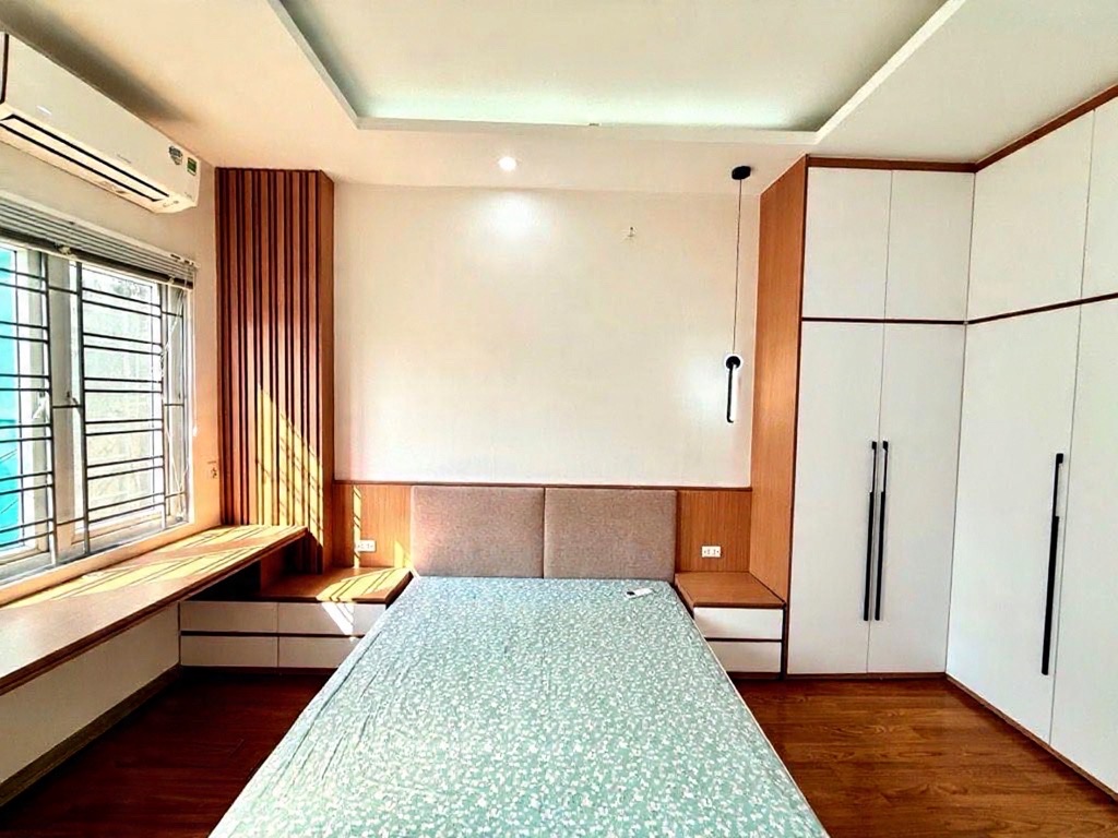  Doãn kế thiện 30m x5 tầng 9,5 tỷ full nội thất,ô tô tránh 30m 