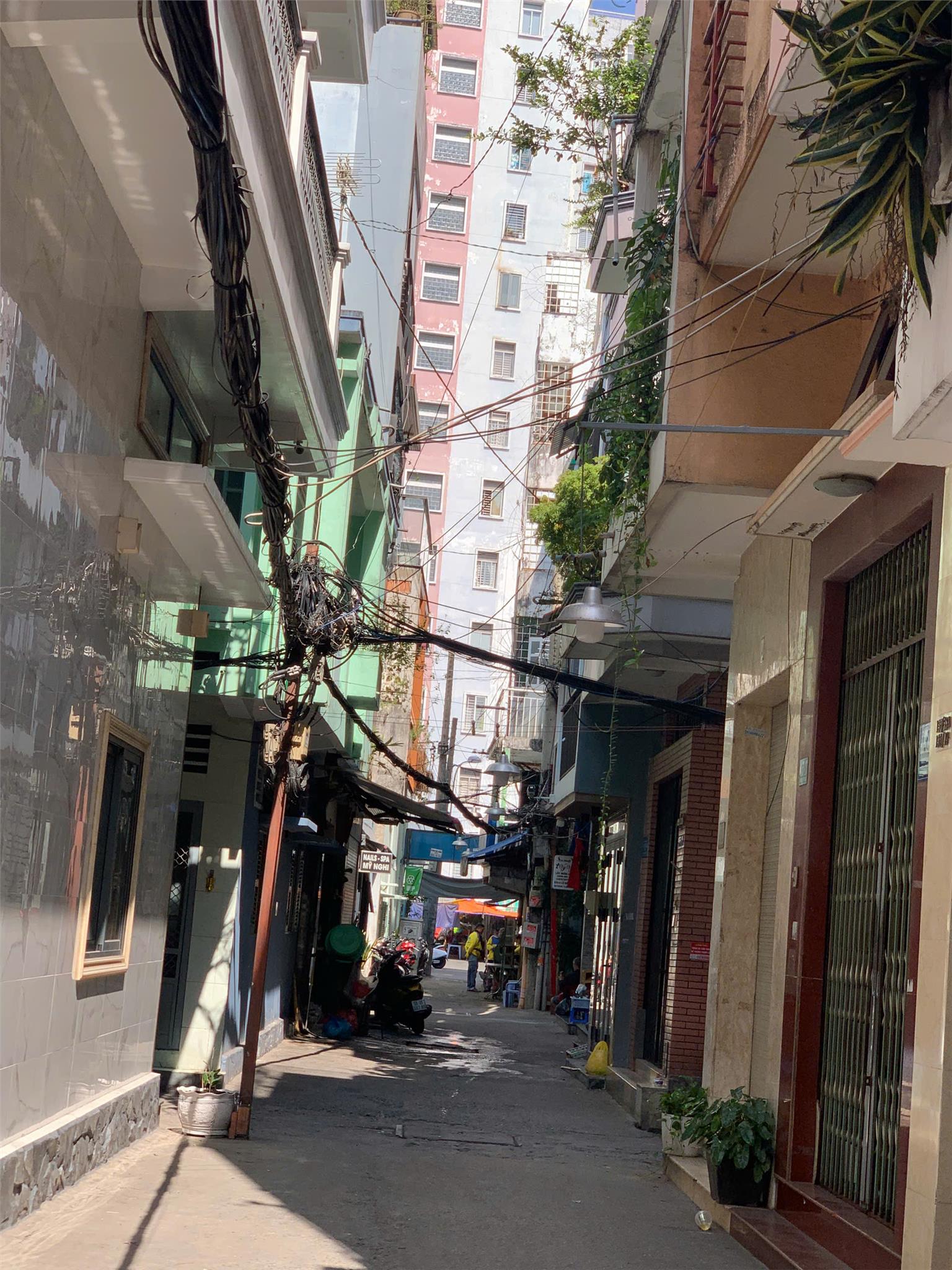  ! Nhỉnh 4 Tỷ - ÔTô Sát Nhà – Ngay Nguyễn Biểu – Cầu Chữ Y   4 3 Tầng 3 Pn Vuông Vức Đẹp 