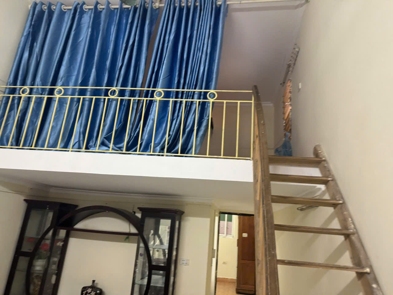  Cho thuê nhà ngõ ô tô Lĩnh Nam 80m2 x 2,5 tầng, 2PN, 1VS, 7 triệu 