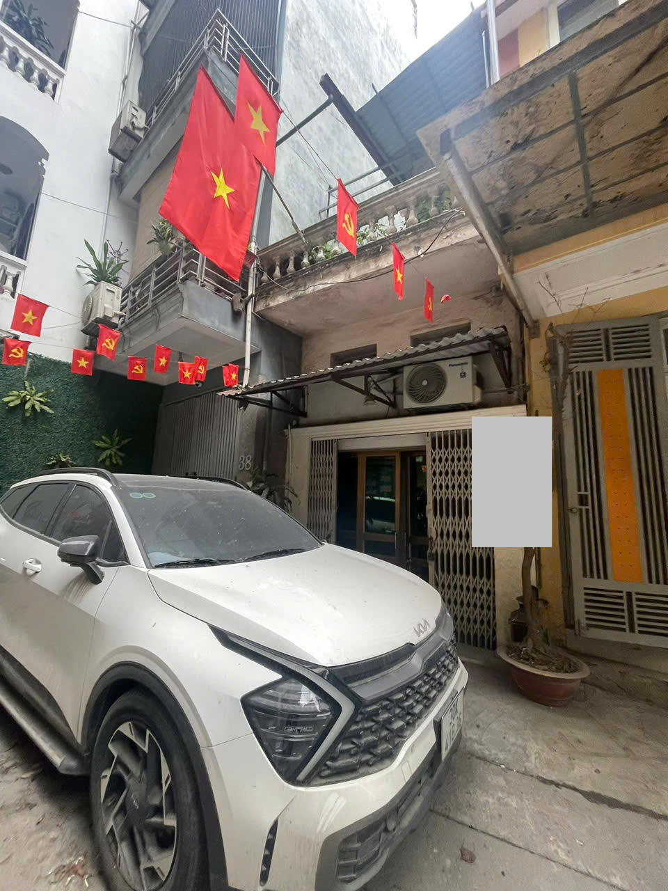  Cho thuê nhà ngõ ô tô Bùi Xương Trạch, 50m2 x 2,5 tầng, 2 PN, 9 Triệu 