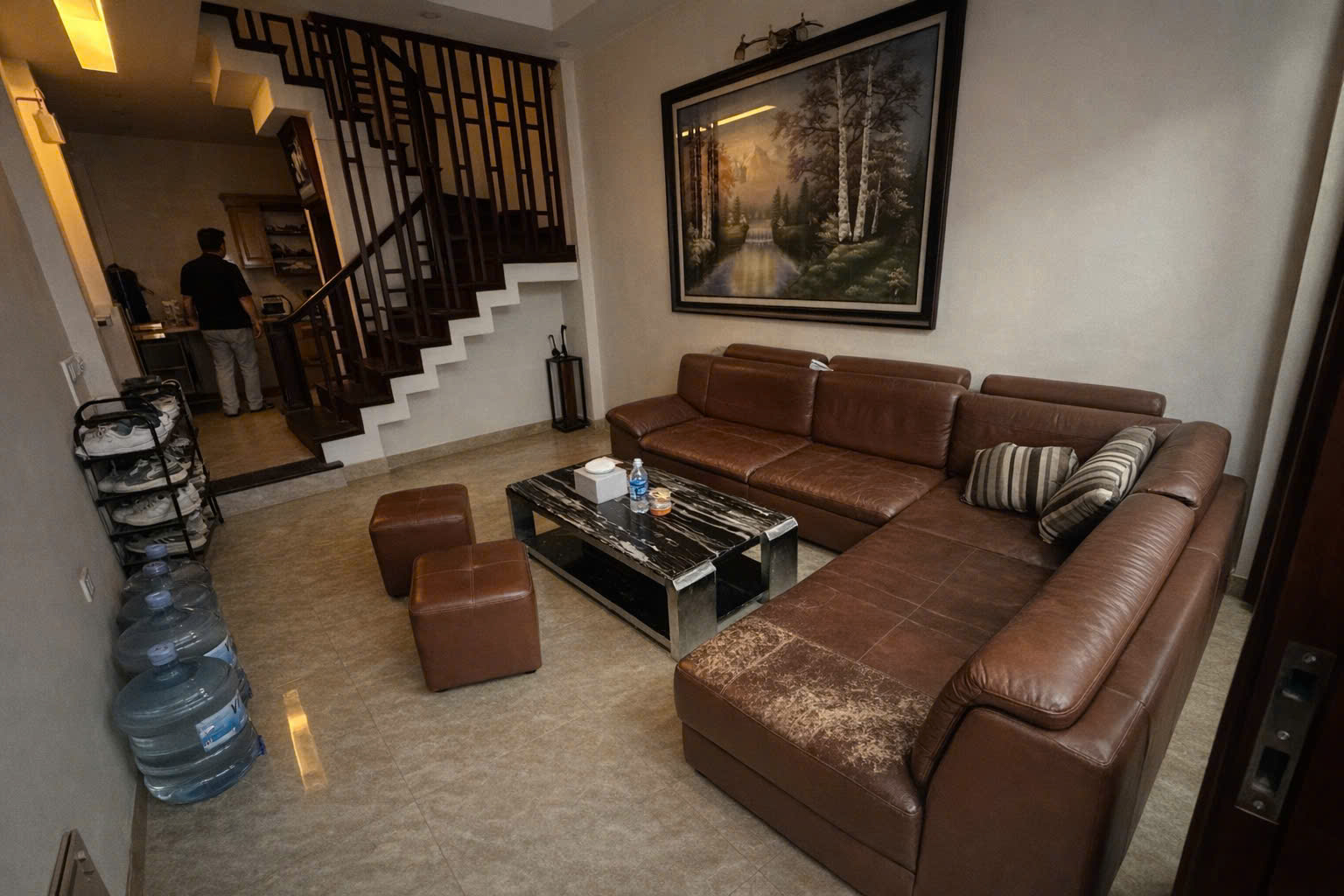  Cho thuê nhà ngõ đường Lĩnh Nam, 43m2 x 4 tầng, 4 ngủ, 10 Triệu vào ngay 