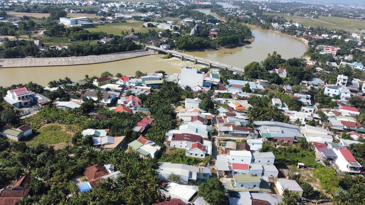  Bán đất biệt thự ô tô thôn Đông – Vĩnh Phương – DT 518,6m² – 200m thổ cư 