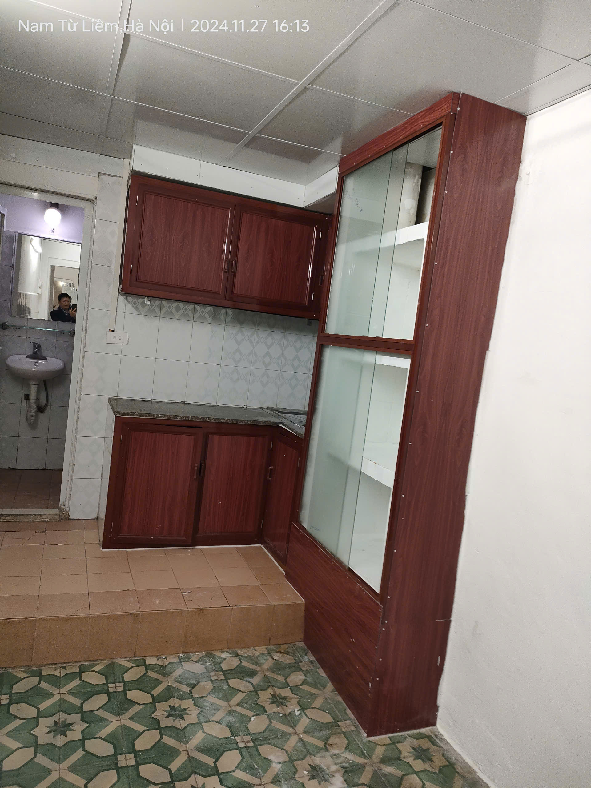  Bán gấp giá rẻ căn hộ Phố 8/3 14m/35m, tầng 2, mặt tiền 3m, 1.55 tỷ Hai Bà Trưng. 