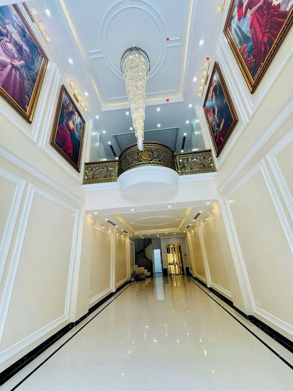  BÁN NHÀ VIỆT HƯNG LONG BIÊN DT 65M2 GARA 2 Ô TÔ THANG MÁY TẶNG FULL NỘI THẤT NHẬP 