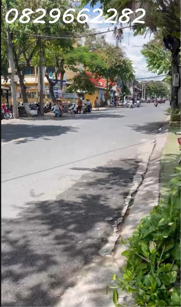  Bán Gấp Nhà Mặt Phố Trần Phú, Sa Đéc, Đ.Tháp. 29m2, 3 Tầng, 2PN. Hướng Nam. Sổ Hồng. Giá 3.9 Tỷ. 