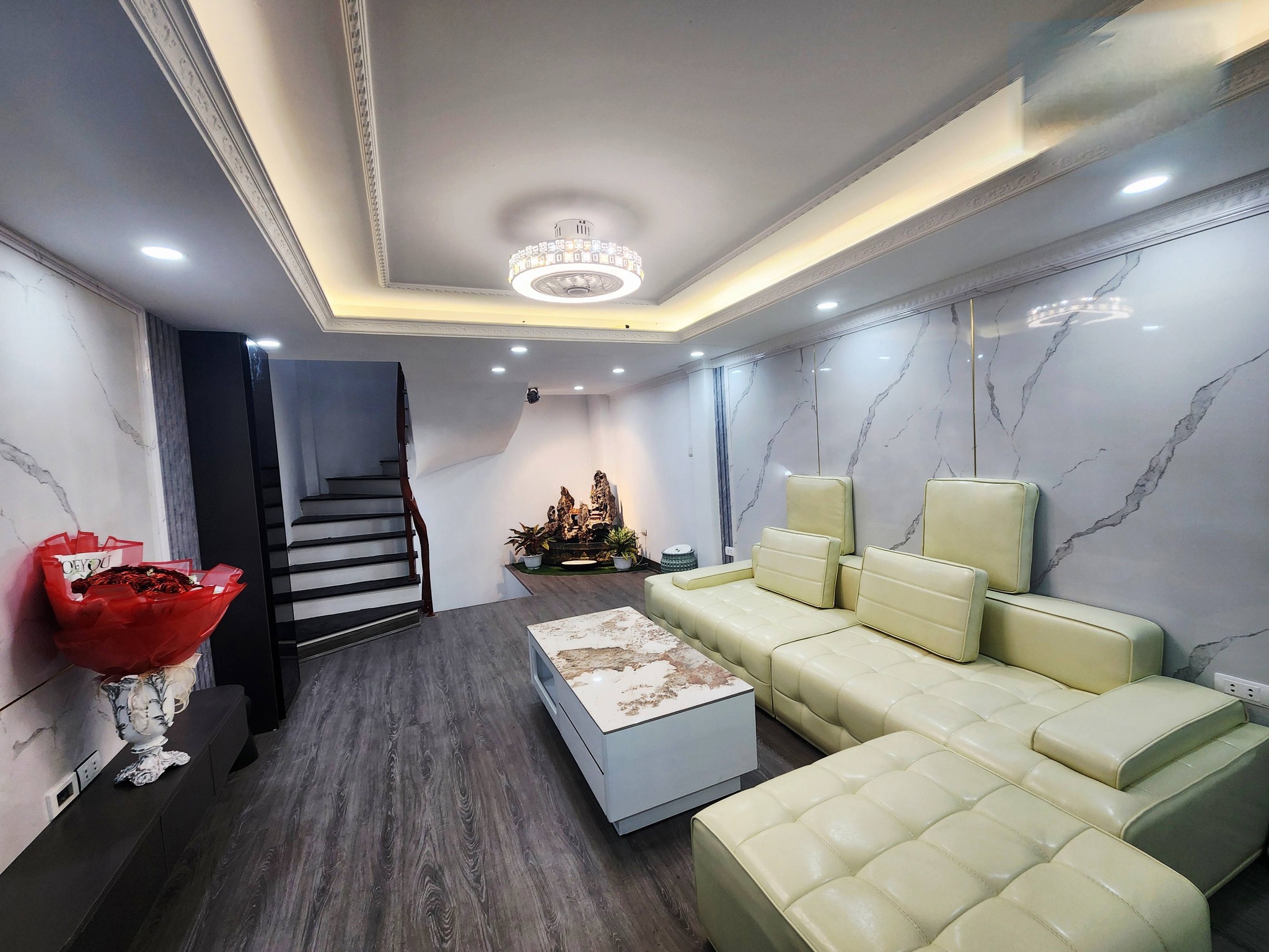  Siêu phẩm Phân Lô Phố Bằng Liệt- 30m*3 tầng- Ngõ thông ôtô - Kinh doanh. Giá 8,3 tỷ 