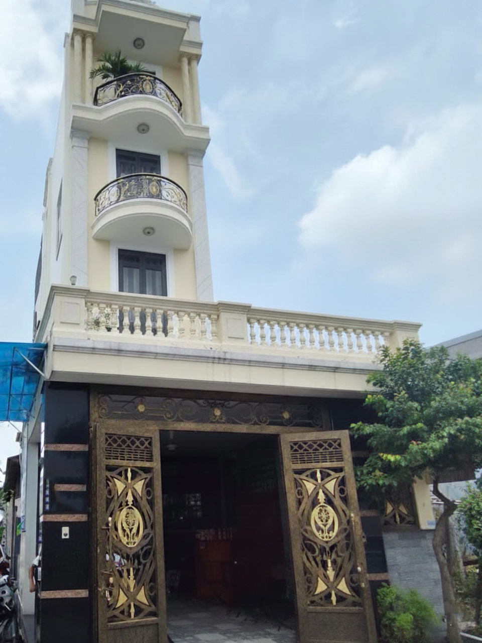  H1986 ???? nhà Lê Văn Khương Q12, SHR, Lô góc, HXH, 5x20m, 8.x tỷ 