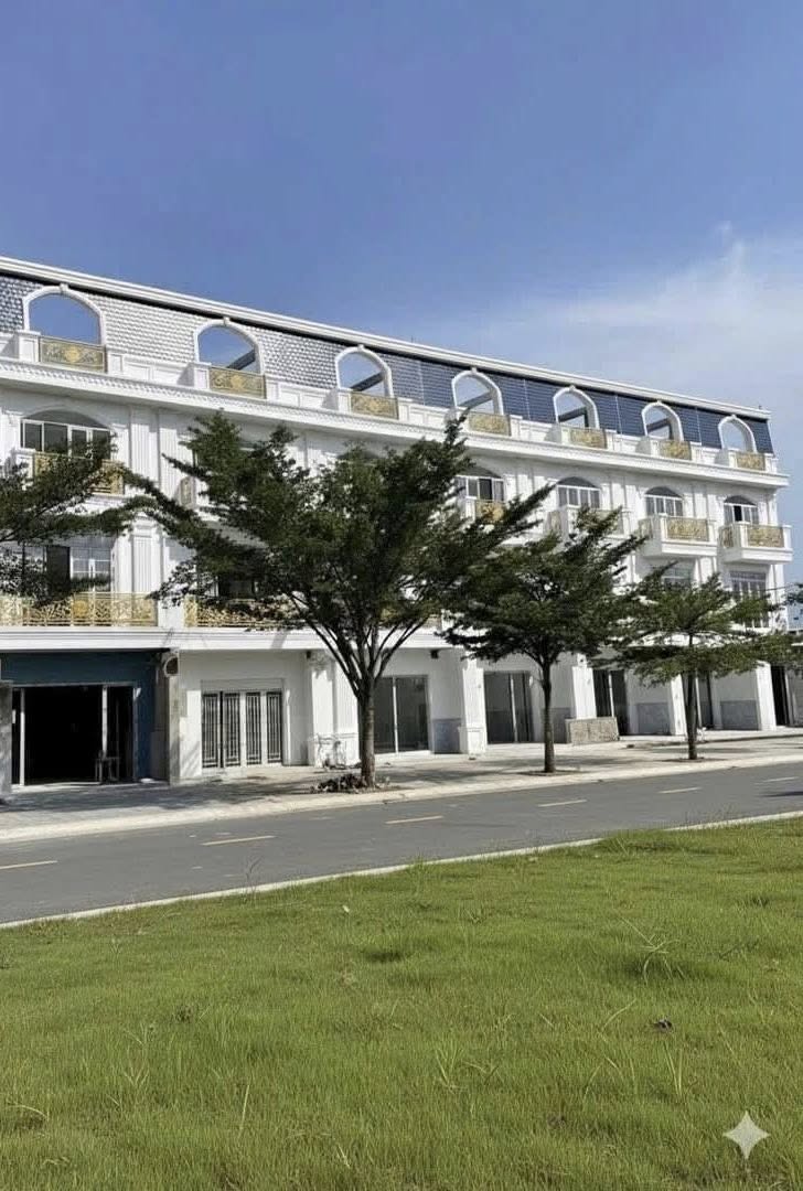  ???????????? NHÀ ĐẸP LUNG LINH – CÓ THANG MÁY – GIÁ MỀM ✨????
???? ĐÀO TÔNG NGUYÊN - NHÀ BÈ 