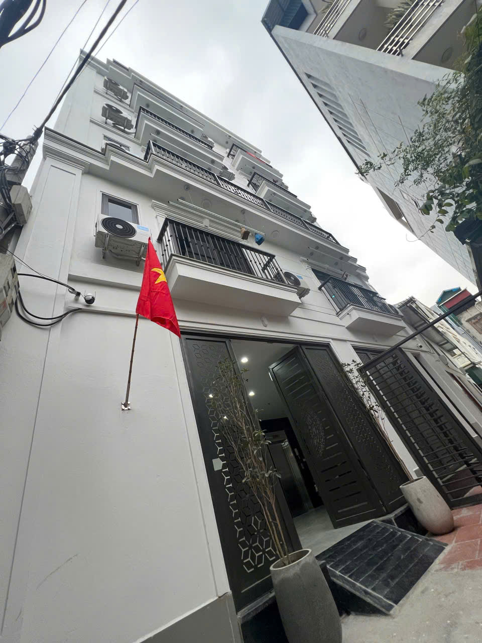  Cho thuê căn hộ full nội thất mới 100% Tại Ngọc Thụy, Long Biên, Hà Nội 