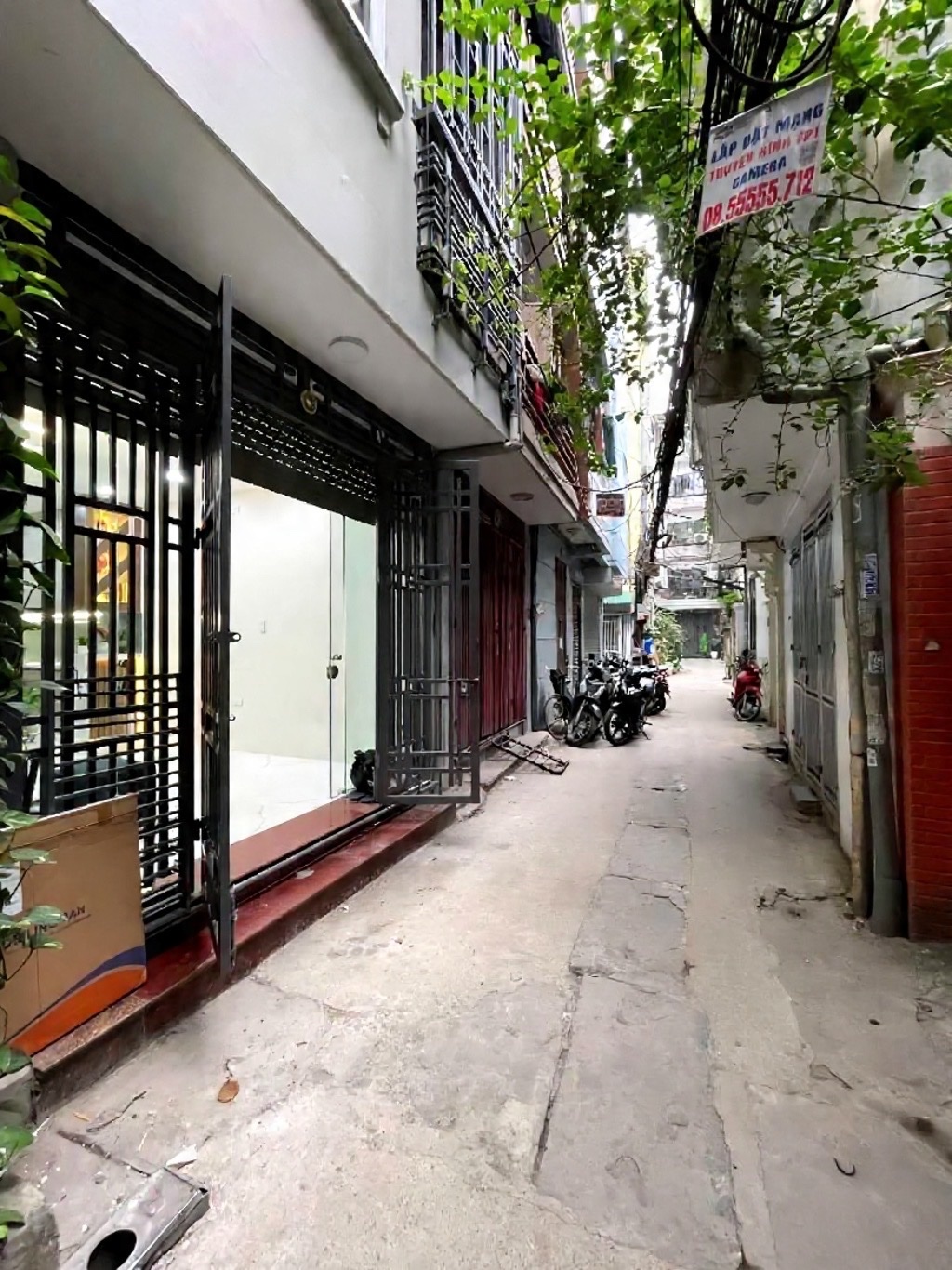  hoàng hoa thám 35m x5 tầng 9,7 tỷ ngõ 3m,cách phố 40m lô góc,dân xây,nhà đẹp 