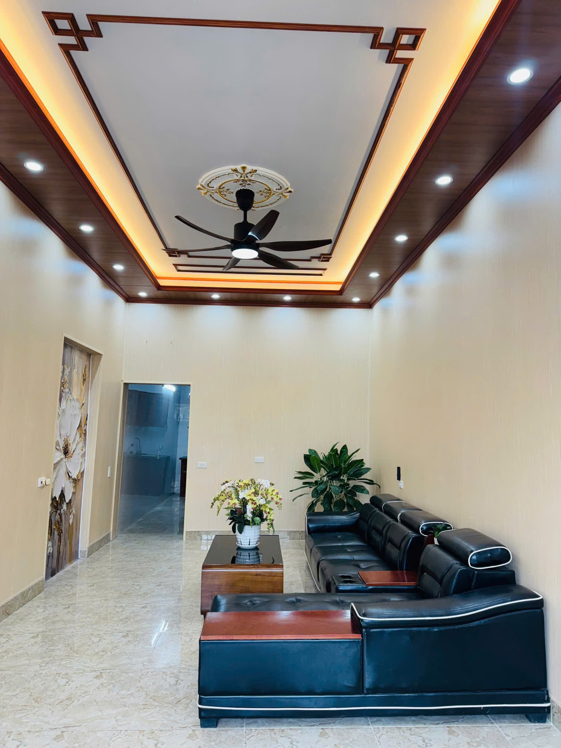  Bán nhà Nhữ Đình Hiền – trung tâm TPHD – chỉ 1.x tỷ 