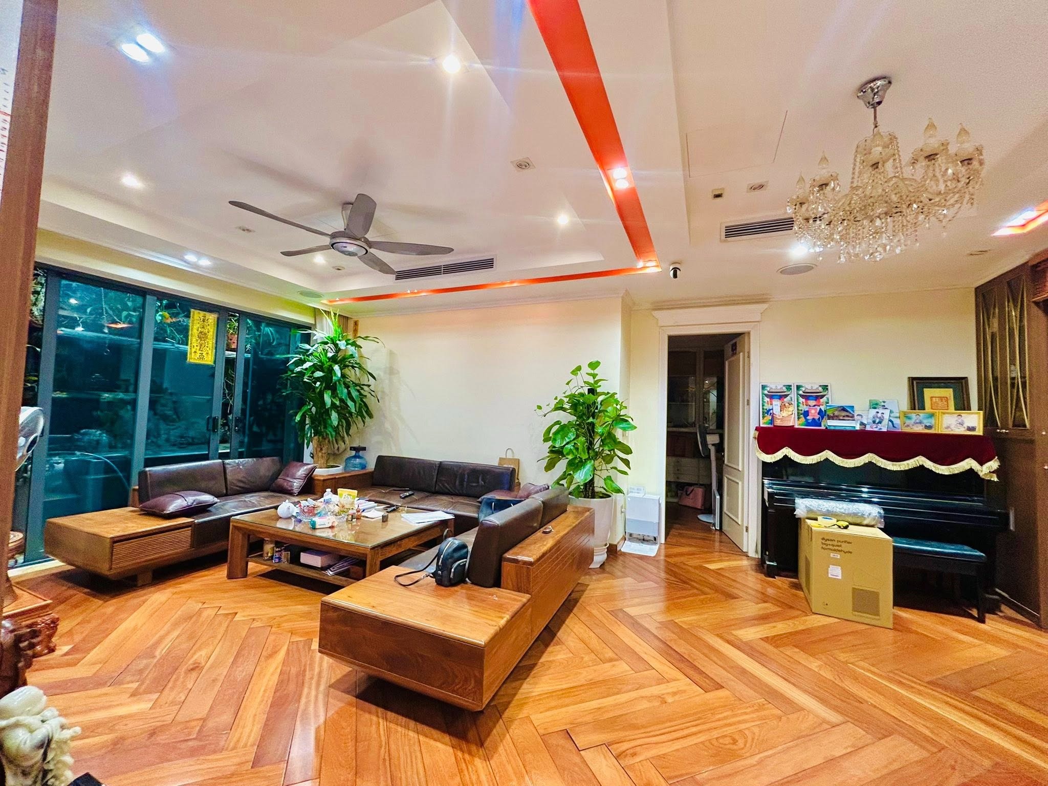  CHUNG CƯ CAO CẤP VEAM  LẠC LONG QUÂN 139M- 3 PHÒNG NGỦ-KHÁCH – BẾP- PHÒNG THỜ RIÊNG BIỆT- FULL NỘI THẤT NHỈNH 15 TỶ 