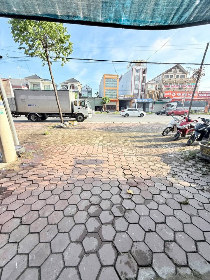  Chính chủ cần cho thuê Mặt Bằng Kinh Doanh Tại QL 18 Mao Dộc - Phương Liễu - Bắc Ninh 