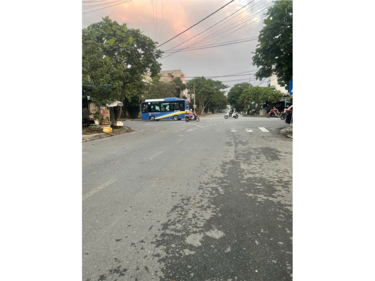  Bán lô đường 10m5 PHAN THAO- Hoà Xuân gần TTTM AEON MaLL. DT 125m2 giá 6ty850 LH 0942992361 