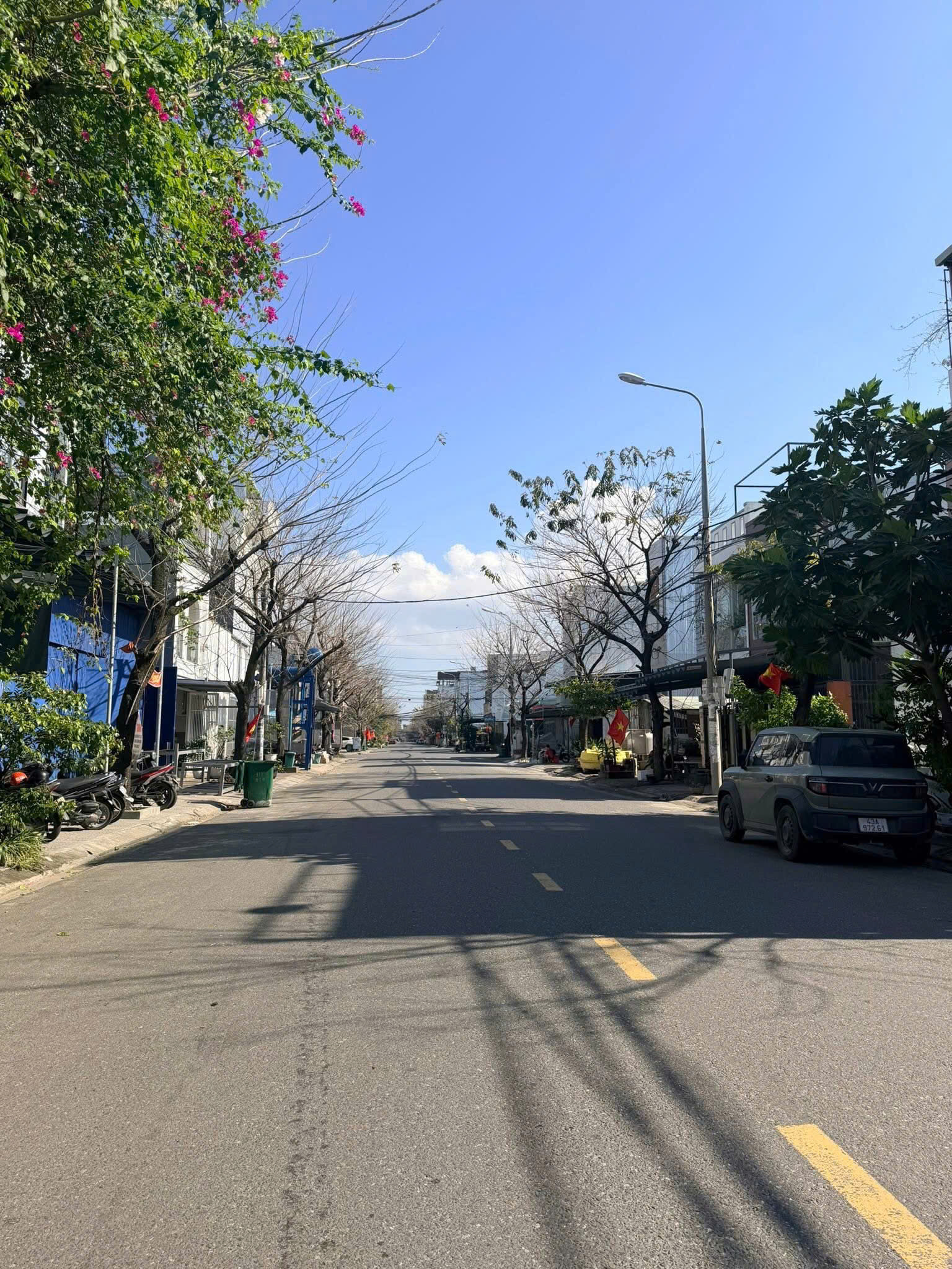  Bán lô đất đường 10m5 BÙI TẤN DIÊN - đường lớn Kinh doanh .DT 105m2 giá 5ty6 LH 0942992361 