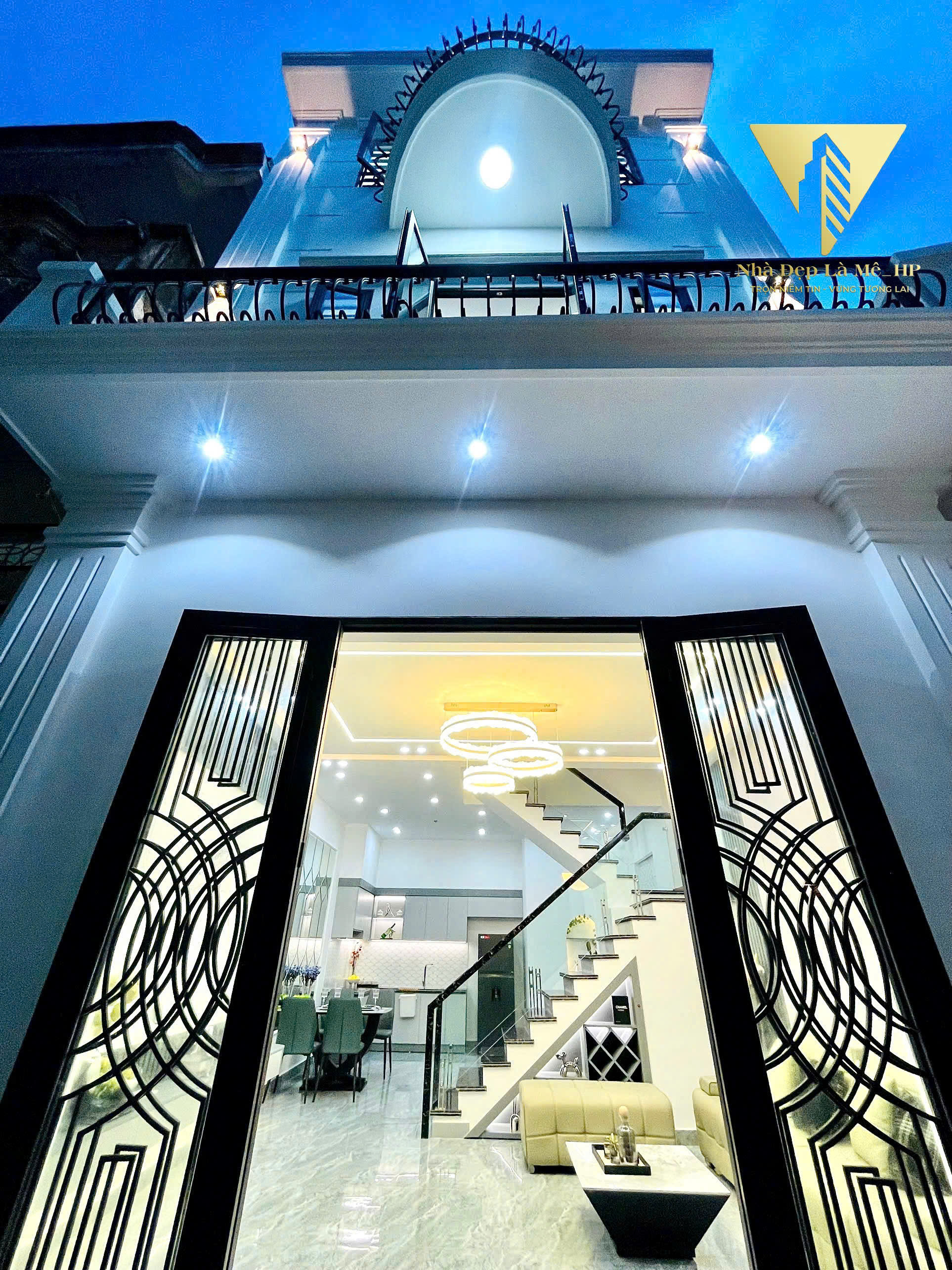  Bán Villa Mini Trung Tâm Lạch Tray – Nhà 3 Tầng, Có Sân Cổng Riêng, Full Nội Thất 