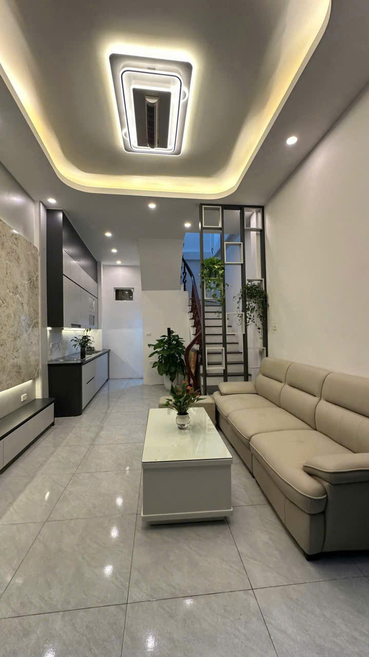  Bán Nhà Thụy Khuê, Tây Hồ 30 m - 5 tầng- MT 3.5m, 7.95 tỷ- NHÀ MỚI, ĐẸP  ĐÓN TẾT- NHÀ 2 THOÁNG KHÁC 