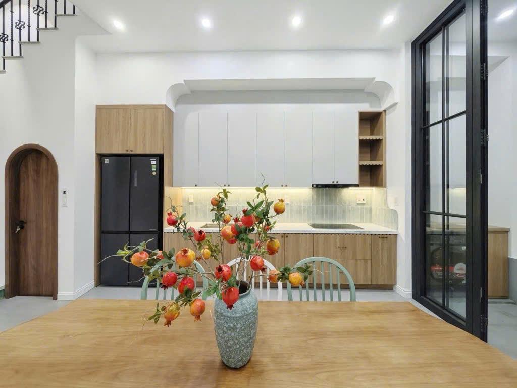  Nhà mới 3 tầng kiệt ô tô hiếm Hòa Cường – hướng Đông -  Sát Đường Lê Thanh Nghị - Nhà Đẹp ở Ngay 