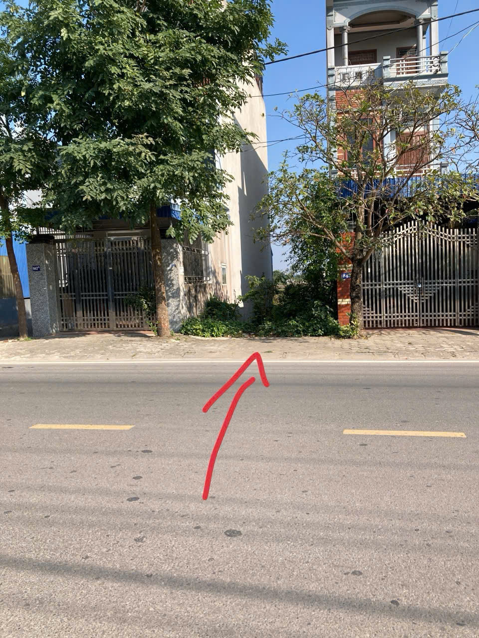  Tôi chính chủ cần  bán lô mặt đường Vũ Hữu Lợi Phường Nam Vân, Tp Nam Định 