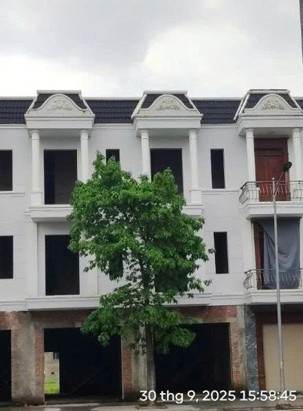  BÁN ĐẤT NỀN UYÊN HƯNG – TÂN UYÊN  - SỔ RIÊNG, GIÁ TỐT NHẤT KHU VỰC. 