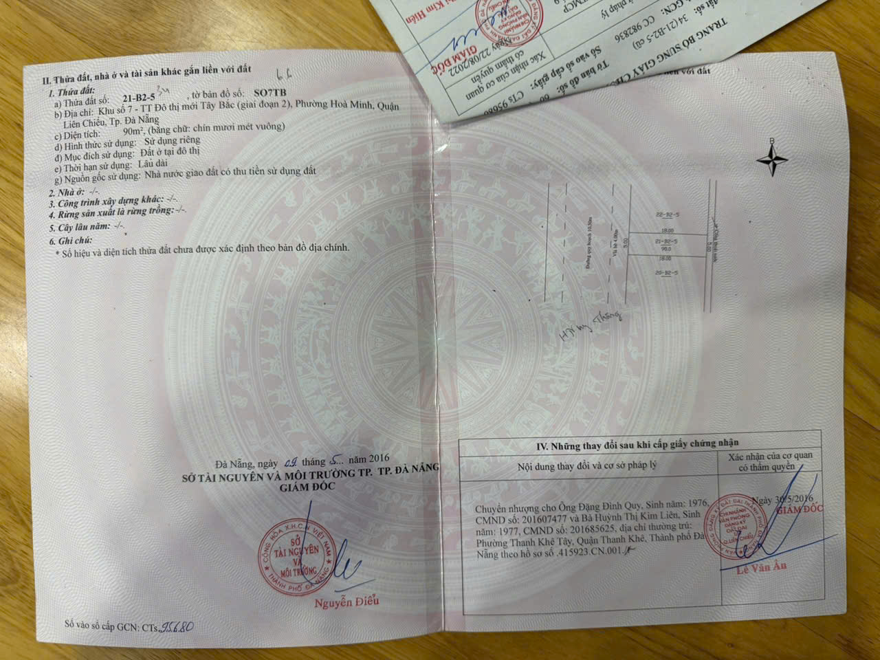  Bán cặp đất đường 10,5m Hoàng Trung Thông - thông Hoàng Thị Loan 