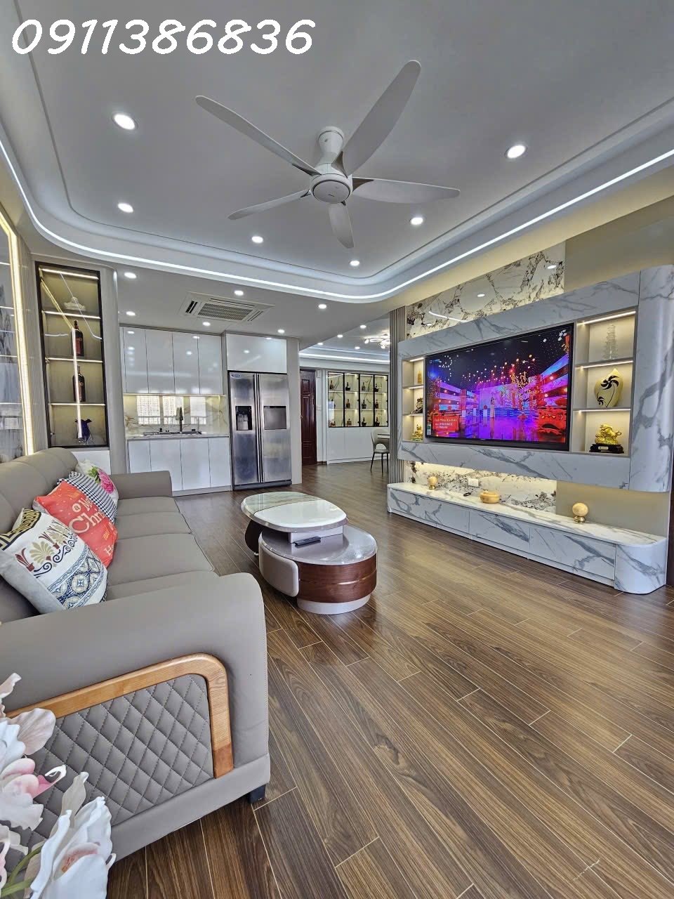  ????Căn góc Siêu phẩm Trung Yên Plaza - Trung Hòa, 122m 4PN 3WC, Full nội thất 5*???? 