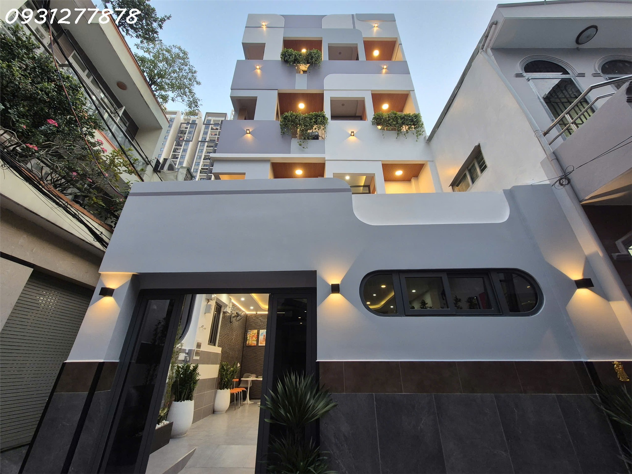  Toà nhà 14 CHDV GÓC 3 MẶT TIỀN-CAO THẮNG Q10  mới 100% - Có thang máy - siêu vị trí khu vực Ngay khu cao cấp Hà Đô Centrosa 