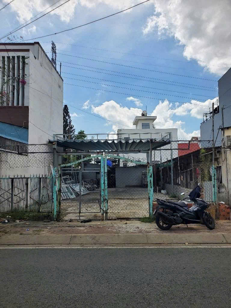  BÁN GIẢM SÂU LÔ ĐẤT THỔ CƯ  MẶT TIỀN THÁI THỊ GIỮ, BÀ ĐIỂM NGANG 8M VIP 