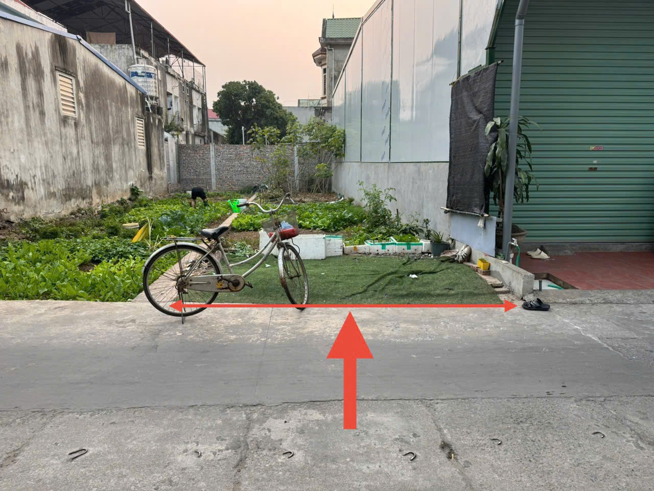  82m đất thôn Gia Thượng - tổ 4, Quang Minh. Trục chính làng, mặt tiền kinh doanh đẹp 