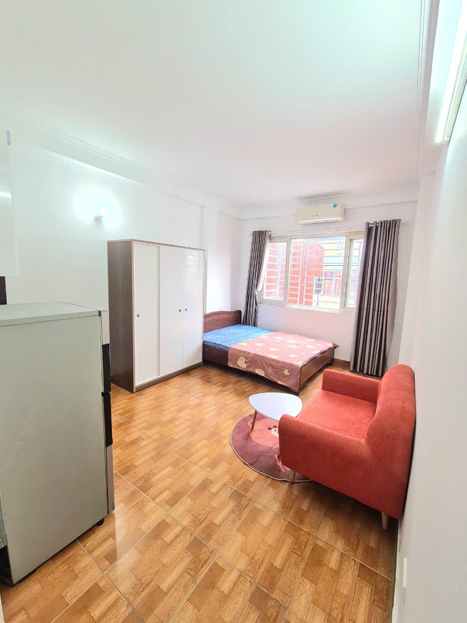  Cho Thuê Ccmn đẹp thoáng cửa sổ ngõ 51 Thái Thịnh, Đống Đa 